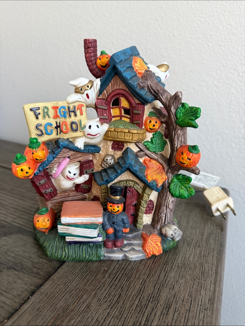 Halloween 'Fright School' lighted Halloween village